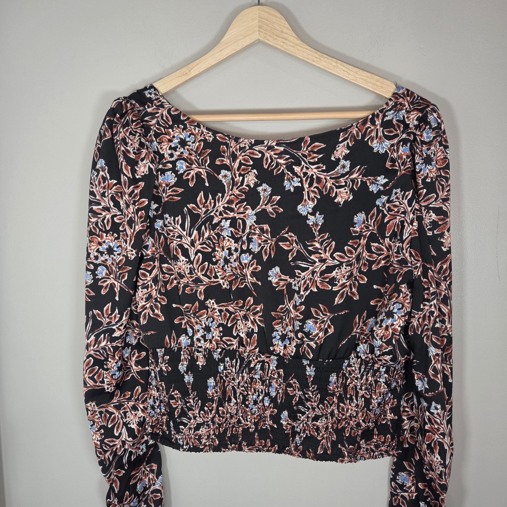 Free People Dark Floral Smocked Crop Top Square Neck Balloon Sleeve Women's L - Picture 4 of 7